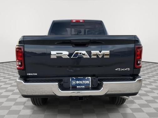 2026 RAM 2500 Tradesman Crew Cab 4x4 6'4' Box