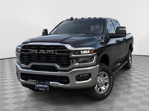 2026 RAM 2500 Tradesman Crew Cab 4x4 6'4' Box