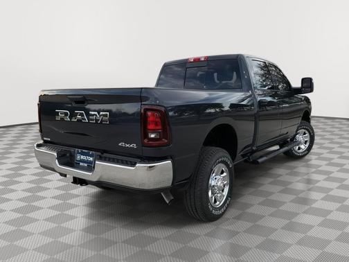 2026 RAM 2500 Tradesman Crew Cab 4x4 6'4' Box