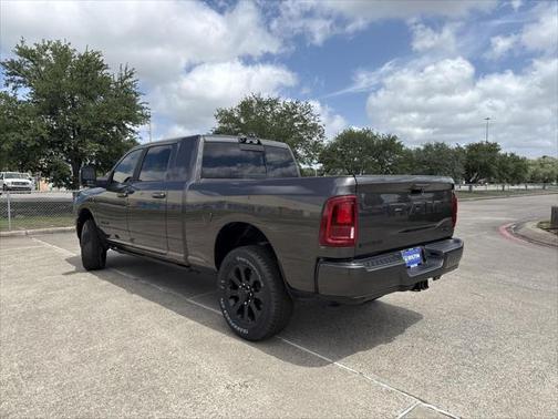 2025 RAM 2500 Laramie Crew Cab 4x4 6'4' Box