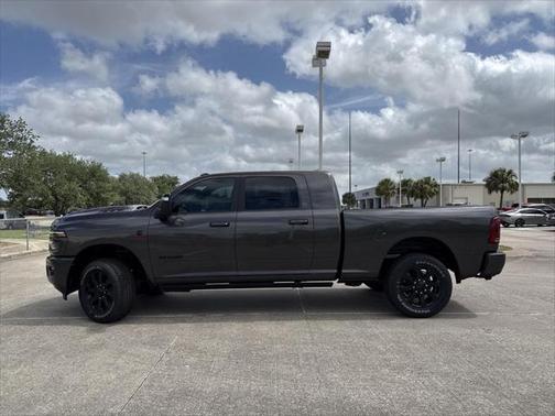 2025 RAM 2500 Laramie Crew Cab 4x4 6'4' Box