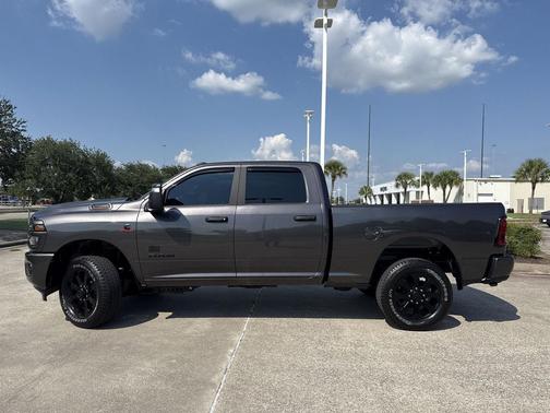 2025 RAM 2500 Lone Star Crew Cab 4x4 6'4' Box