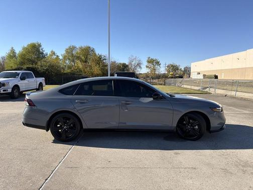 2023 Honda Accord Hybrid Sport-L