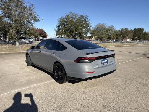 2023 Honda Accord Hybrid Sport-L