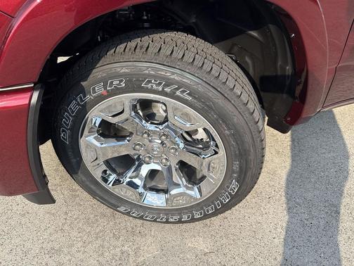 2025 RAM 1500 Lone Star