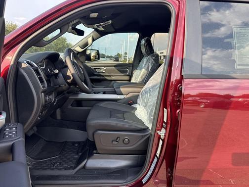 2025 RAM 1500 Lone Star