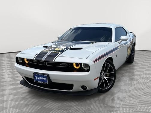 2016 Dodge Challenger R/T Scat Pack