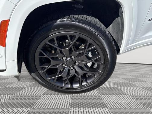 2024 Jeep Grand Cherokee L Summit