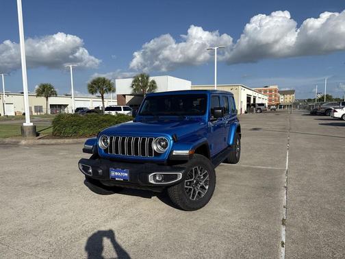 2025 Jeep Wrangler 4-Door Sahara 4x4