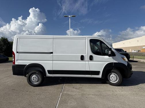 2026 RAM ProMaster 1500 Low Roof