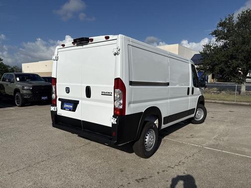 2026 RAM ProMaster 1500 Low Roof