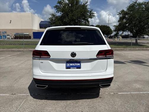 2022 Volkswagen Atlas 2.0T SE w/Technology