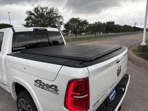 2025 RAM 1500 ST