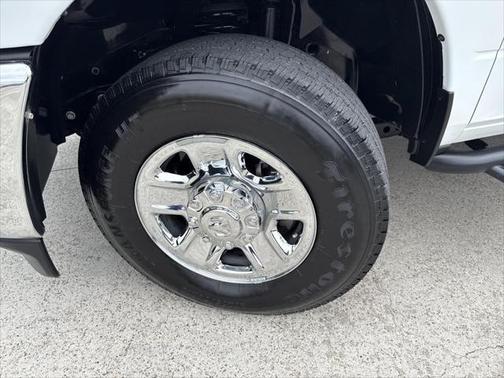 2024 RAM 2500 Tradesman Crew Cab 4x4 8' Box