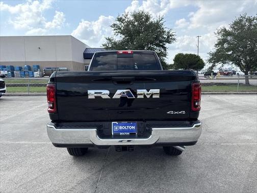 2025 RAM 2500 Tradesman Crew Cab 4x4 6'4' Box