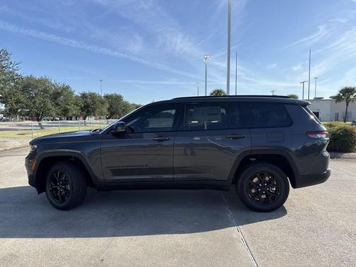 2025 Jeep Grand Cherokee L Altitude
