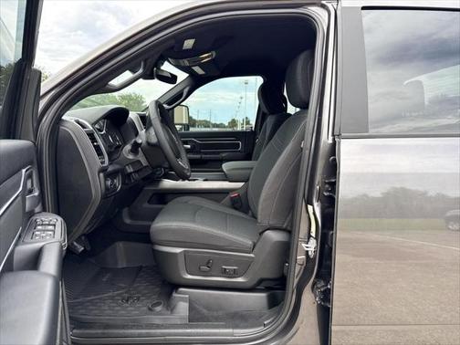 2025 RAM 2500 Lone Star Crew Cab 4x4 6'4' Box