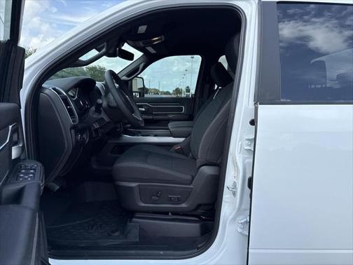 2025 RAM 2500 Lone Star Crew Cab 4x4 6'4' Box