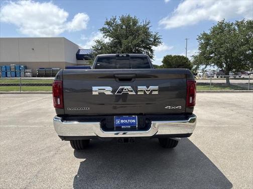 2025 RAM 2500 Laramie Crew Cab 4x4 8' Box