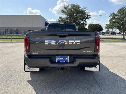 2025 RAM 3500 Laramie Crew Cab 4x4 8' Box