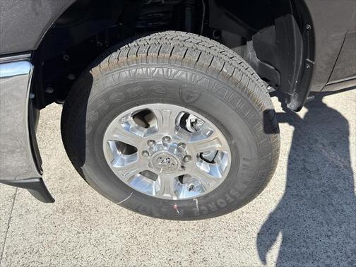 2025 RAM 2500 Lone Star Crew Cab 4x4 6'4' Box