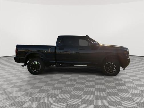 2026 RAM 2500 Warlock Crew Cab 4x4 6'4' Box