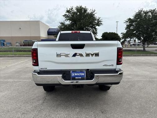 2025 RAM 2500 Tradesman Crew Cab 4x4 8' Box