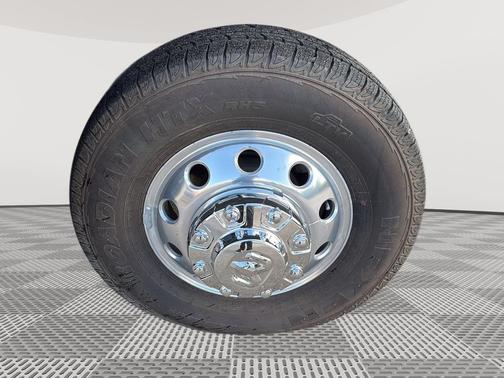 2025 RAM 3500 Laramie Mega Cab 4x4 6'4' Box