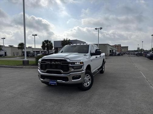 2025 RAM 2500 Tradesman Crew Cab 4x4 6'4' Box