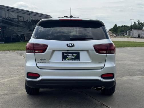 2019 Kia Sorento L