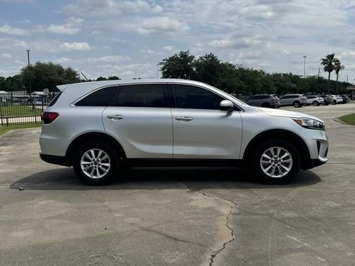 2019 Kia Sorento L