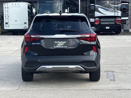 2023 Kia Seltos LX