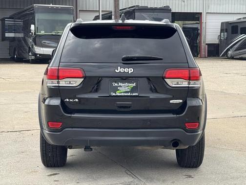 2020 Jeep Grand Cherokee Laredo