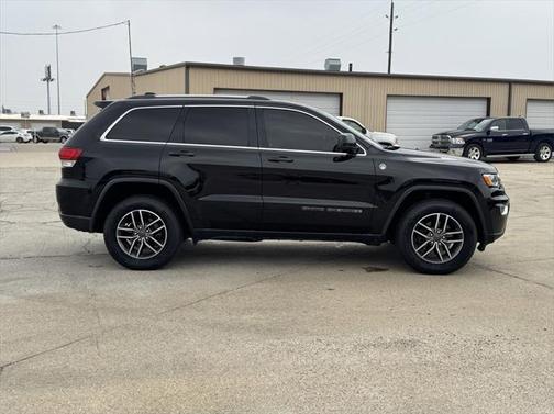2020 Jeep Grand Cherokee Laredo
