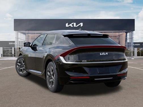 2025 Kia EV6 Light