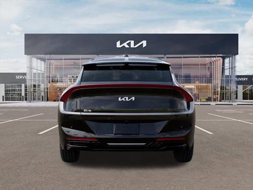2025 Kia EV6 Light