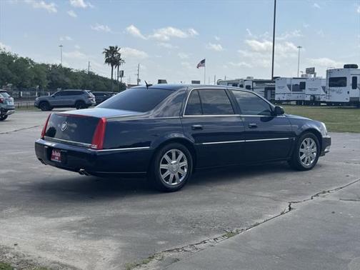 2006 Cadillac DTS Luxury