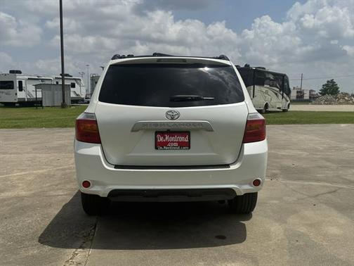 2010 Toyota Highlander SE