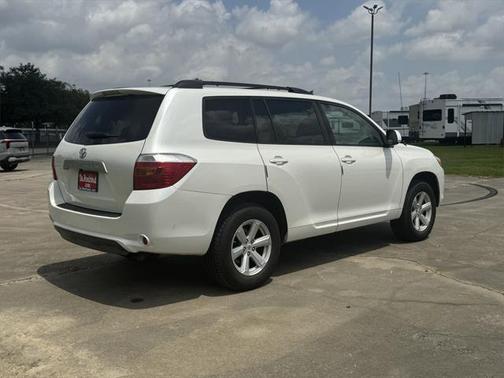 2010 Toyota Highlander SE