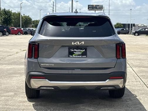 2024 Kia Sorento S