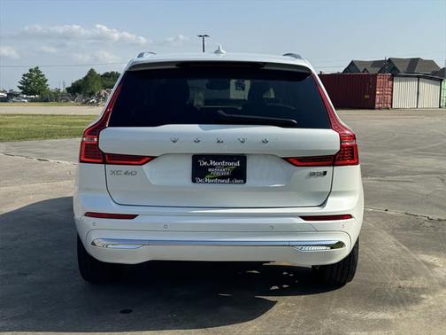 2022 Volvo XC60 B5 Inscription