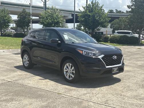 2021 Hyundai TUCSON SE