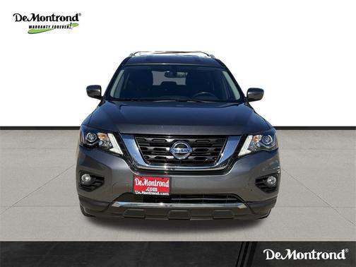 2019 Nissan Pathfinder SV