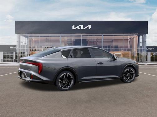 2025 Kia K4 GT-Line