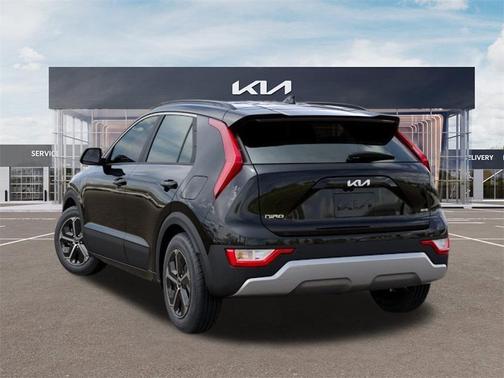 2024 Kia Niro LX