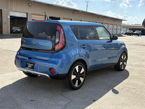 2017 Kia Soul Base