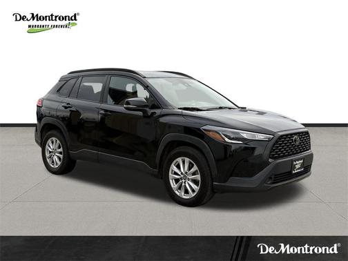 2022 Toyota Corolla Cross LE