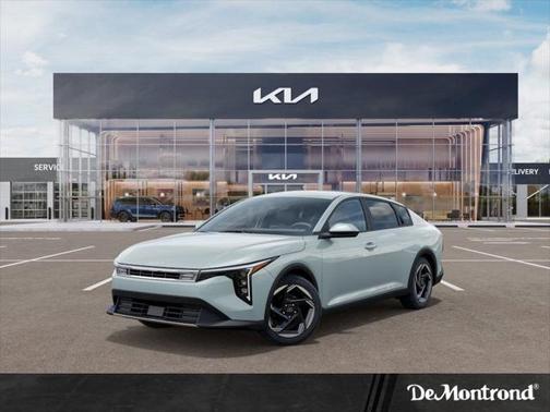 2025 Kia K4 EX AUTO