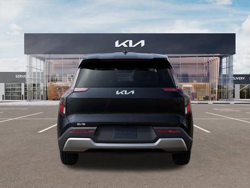 2026 Kia EV9 LIGHT LR RWD