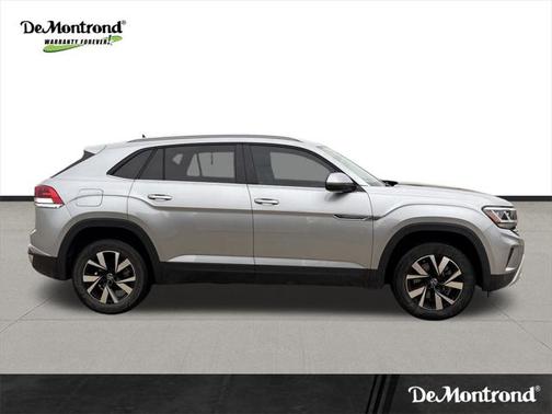 2022 Volkswagen Atlas Cross Sport 2.0T SE
